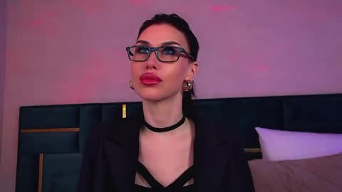 Kayla online show from May 23, 2026, 6:34 pm