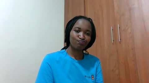 kaylar online show from June 10, 2026, 10:14 am