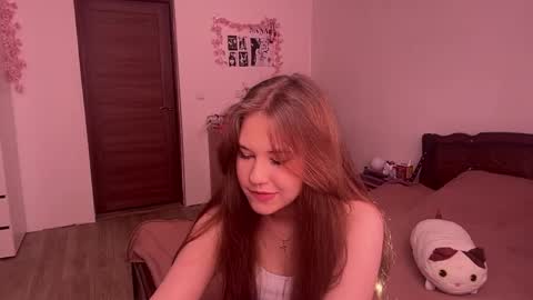 Snapshot of kaylawulfing chatting on May 24, 2026, 12:10 pm Nyelle online show from May 24, 2026, 12:10 pm