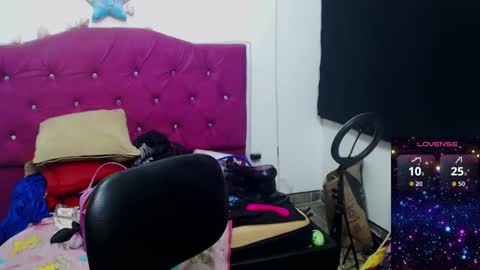 kaylee online show from September 25, 2025, 11:41 pm
