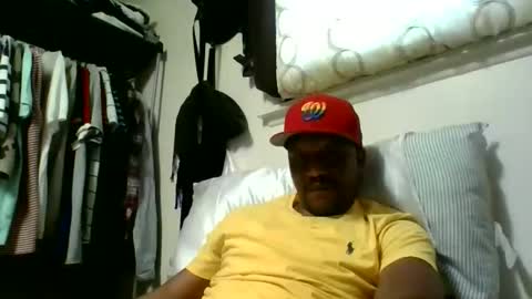 kaylee kakes online show from February 15, 2026, 7:32 pm