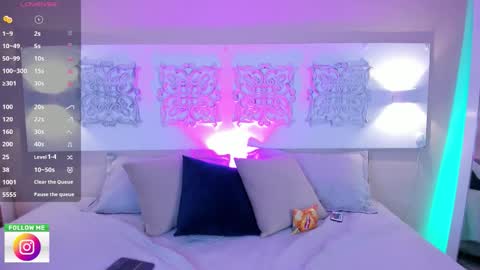 Kayli online show from December 16, 2025, 8:14 pm