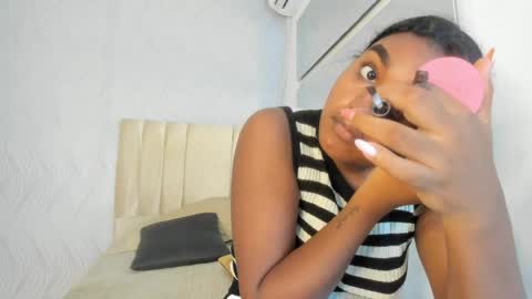 Snapshot of kayna_gomez chatting on May 26, 2026, 6:59 pm Kayna online show from May 26, 2026, 6:59 pm