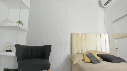Snapshot of kayna_gomez chatting on May 29, 2026, 9:02 pm Kayna online show from May 29, 2026, 9:02 pm