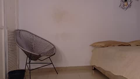 Snapshot of kayna_gomez chatting on June 13, 2026, 7:23 pm Kayna online show from June 13, 2026, 7:23 pm