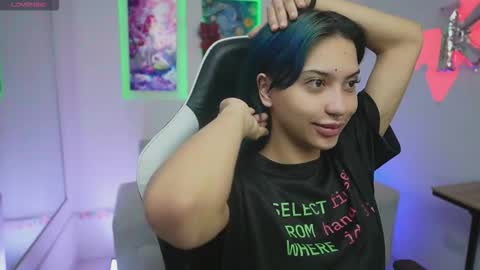 Kayra online show from October 28, 2025, 11:47 am