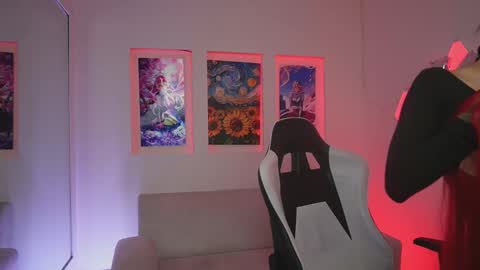 Kayra online show from December 3, 2025, 12:36 pm