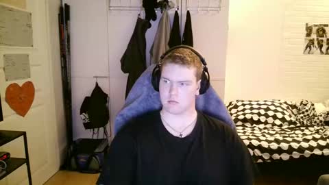 Aatu online show from January 18, 2026, 7:28 pm