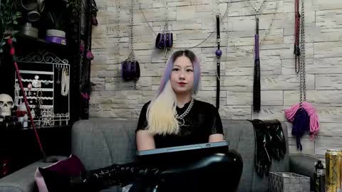 Miss Kazia online show from February 18, 2026, 1:56 am