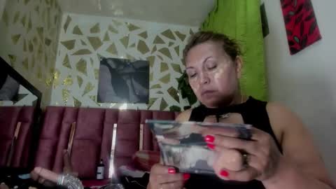 KAZSANDRAH online show from November 15, 2025, 10:37 pm