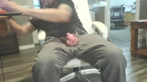 kchristi325 online show from October 7, 2025, 10:18 pm