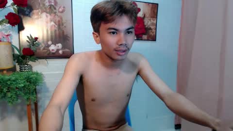 kean_28 online show from May 10, 2026, 3:55 am