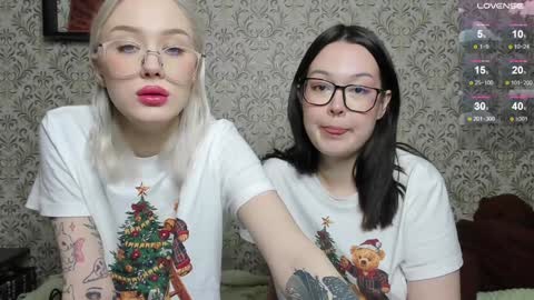 Snapshot of kebesheska chatting on December 20, 2024, 8:28 am Seb Polly Roxy Jonny online show from December 20, 2024, 8:28 am