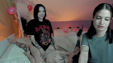 Snapshot of kebesheska chatting on January 16, 2025, 11:15 am Seb Polly Roxy Jonny online show from January 16, 2025, 11:15 am