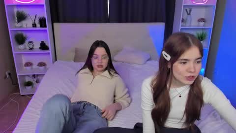 Snapshot of kebesheska chatting on February 9, 2025, 11:25 am Seb Polly Roxy Jonny online show from February 9, 2025, 11:25 am