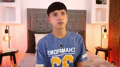 Snapshot of keen_nico chatting on June 19, 2026, 12:42 pm nico online show from June 19, 2026, 12:42 pm