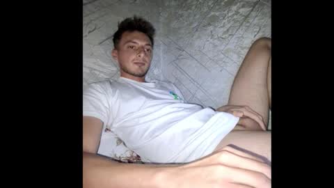 Snapshot of keetherwulf chatting on January 14, 2026, 9:42 pm keetherwulf online show from January 14, 2026, 9:42 pm