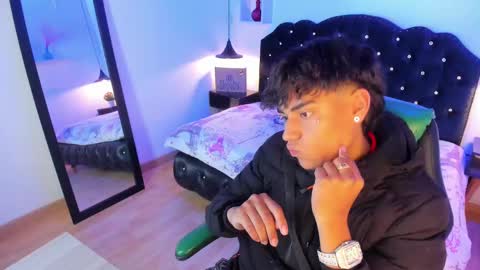 Keevin online show from March 8, 2025, 12:52 pm