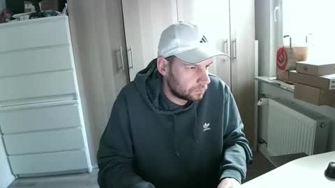 Snapshot of keevo89 chatting on April 16, 2026, 5:41 am MargieKeith online show from April 16, 2026, 5:41 am