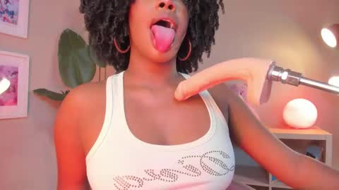 Kehlannis online show from March 30, 2026, 7:37 pm