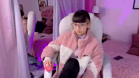 Snapshot of keiko_amane chatting on June 26, 2026, 3:22 am online show from June 26, 2026, 3:22 am