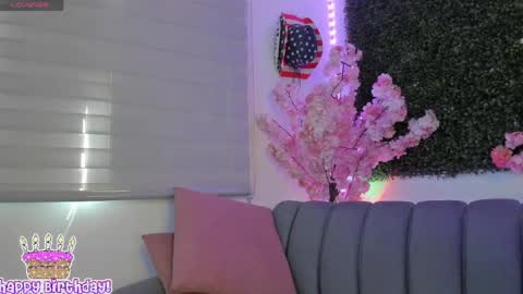 Snapshot of keila_loll chatting on May 19, 2026, 2:56 pm naty online show from May 19, 2026, 2:56 pm
