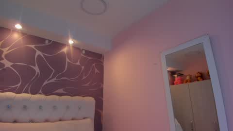 Keila online show from January 7, 2025, 9:29 am