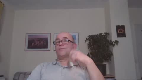 keilie1 online show from January 11, 2025, 9:46 pm