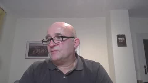 keilie1 online show from November 3, 2025, 7:48 pm