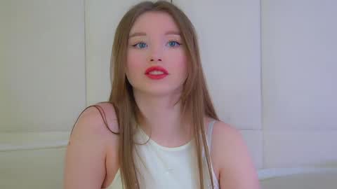 Snapshot of keiraace chatting on May 11, 2026, 6:16 pm Keira online show from May 11, 2026, 6:16 pm