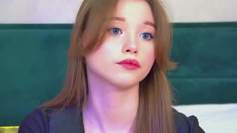 Snapshot of keiraace chatting on May 26, 2026, 6:26 pm Keira online show from May 26, 2026, 6:26 pm
