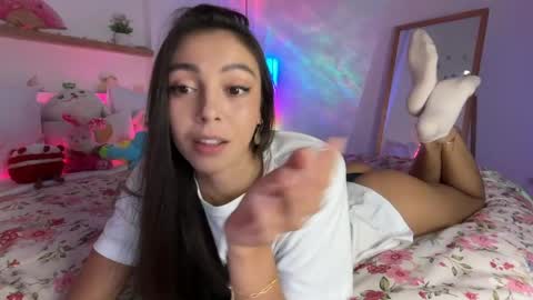 Snapshot of keirasworld chatting on May 22, 2026, 12:18 am keira online show from May 22, 2026, 12:18 am