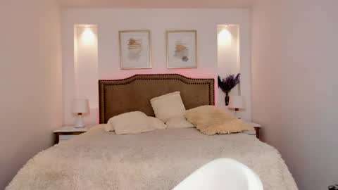 Keisha online show from May 25, 2026, 4:51 am