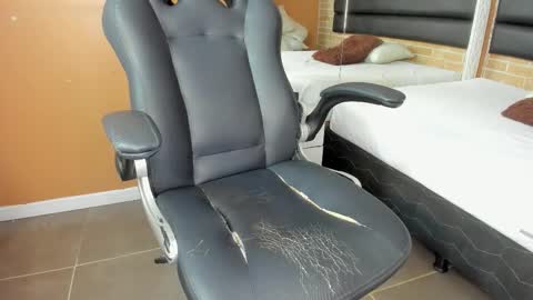 keisy_sanchez online show from December 5, 2025, 11:08 am