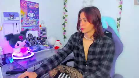 Keita moon online show from January 3, 2025, 8:43 pm