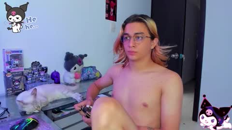 Keita moon online show from October 12, 2025, 4:17 pm