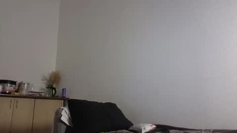 Mark online show from December 17, 2025, 5:24 am