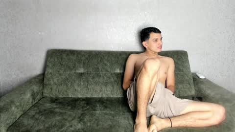 VALENTINA-18  NIKOLAI-19 -SEBAS-19 online show from March 28, 2026, 3:06 am