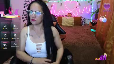 keka_teiku online show from November 10, 2025, 4:00 am