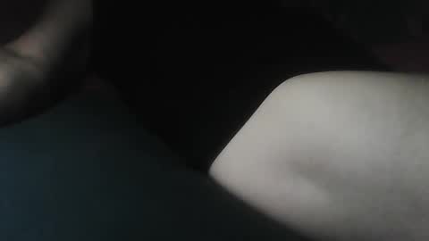 kekszem1 online show from April 6, 2026, 11:38 pm