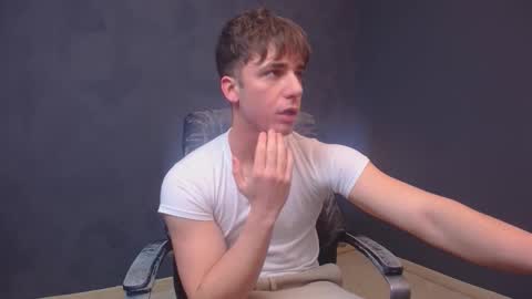 KellenWest online show from December 17, 2025, 11:16 am