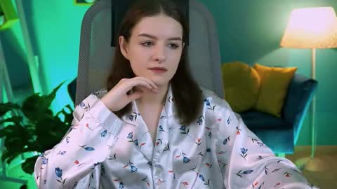 Snapshot of kelliebanshe chatting on March 14, 2026, 4:18 am kelliebanshe online show from March 14, 2026, 4:18 am