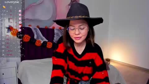 Kelly online show from October 25, 2025, 1:02 am