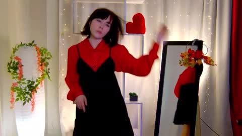 Kelly online show from October 31, 2025, 9:43 am