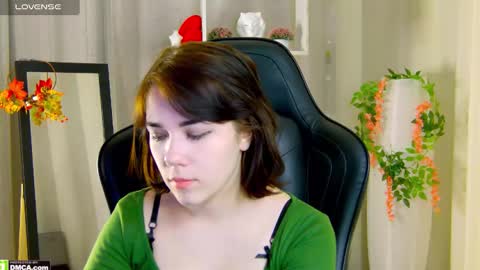 Kelly online show from November 13, 2025, 8:57 am