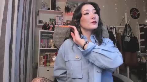 Leia online show from December 19, 2025, 7:15 am