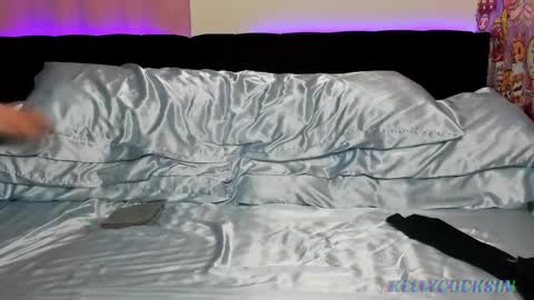 Kelly Cocksin online show from May 17, 2026, 1:47 am