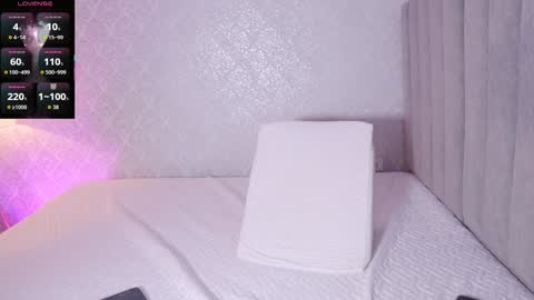 Snapshot of kellyfernandes chatting on November 27, 2025, 4:42 pm vanessa online show from November 27, 2025, 4:42 pm