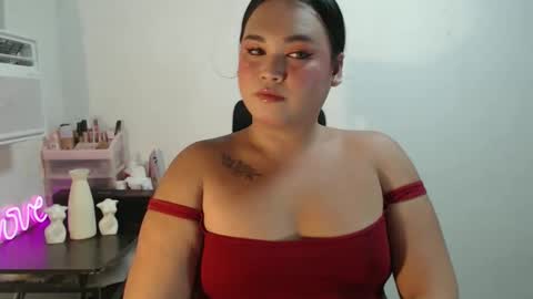 Snapshot of kellys_hot_assxx chatting on February 22, 2026, 5:22 pm KELLY MCDOLEN online show from February 22, 2026, 5:22 pm
