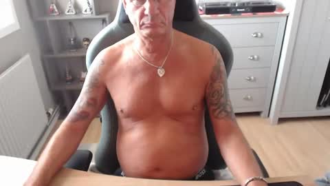 Snapshot of kellysomerset chatting on July 1, 2026, 9:00 am kellysomerset online show from July 1, 2026, 9:00 am